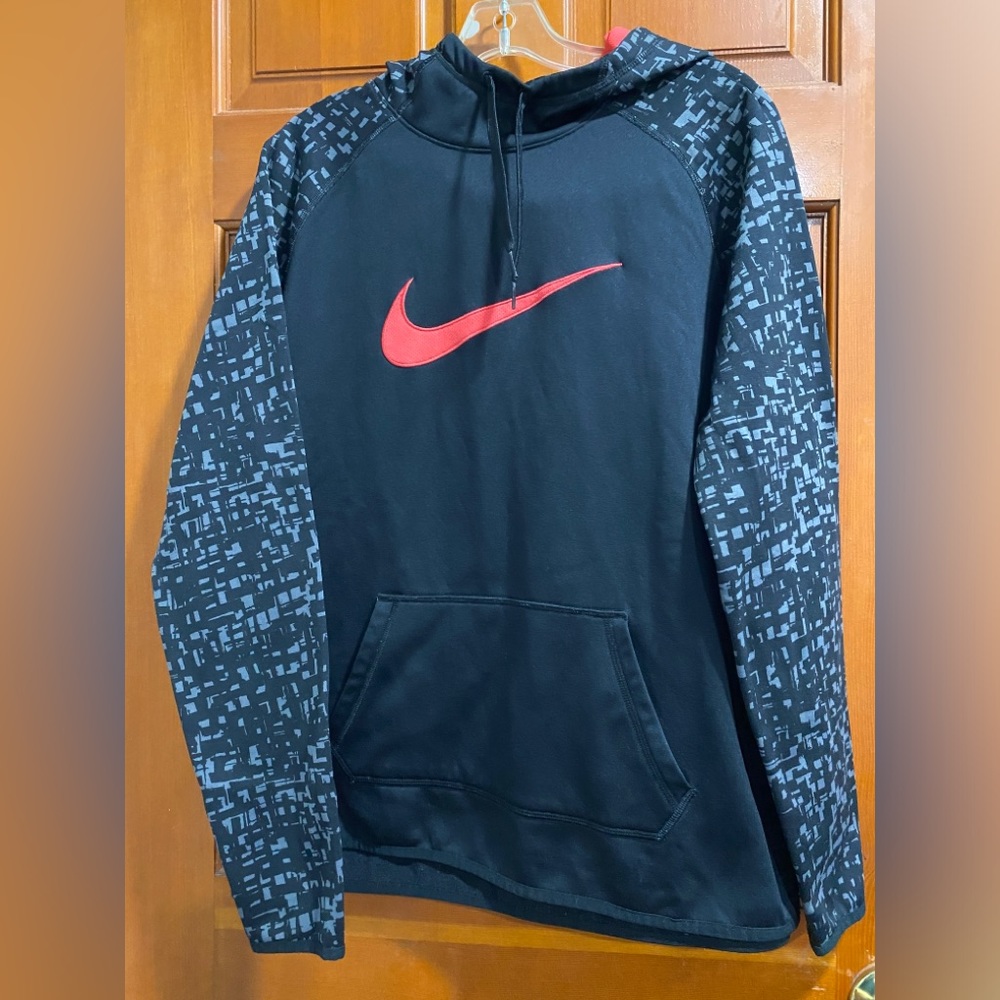 Nike dry fit hoodie